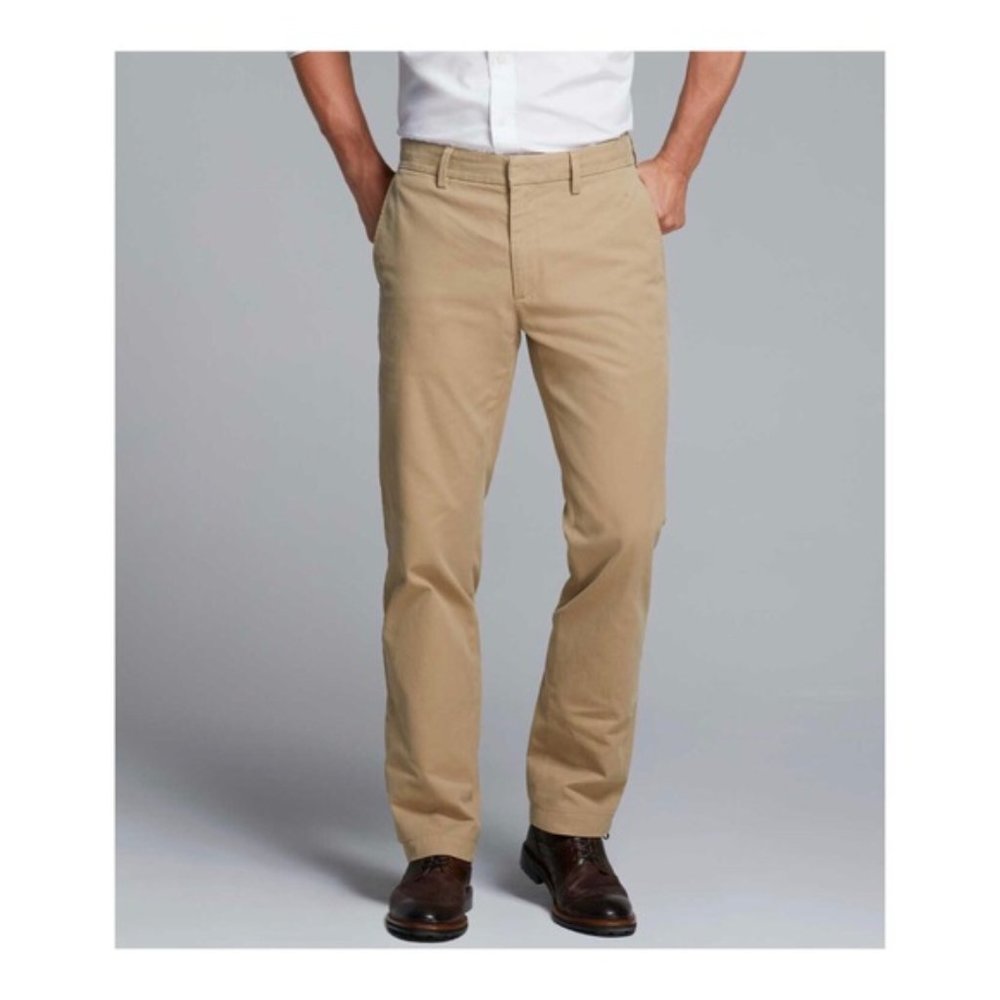 Banana Republic Men's Emerson Chino